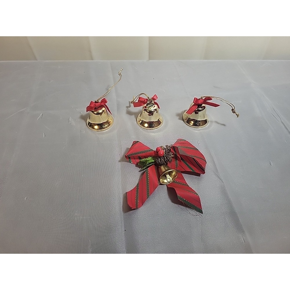 4 Small Vtg Bells With Ribbons Christmas‎ Ornaments